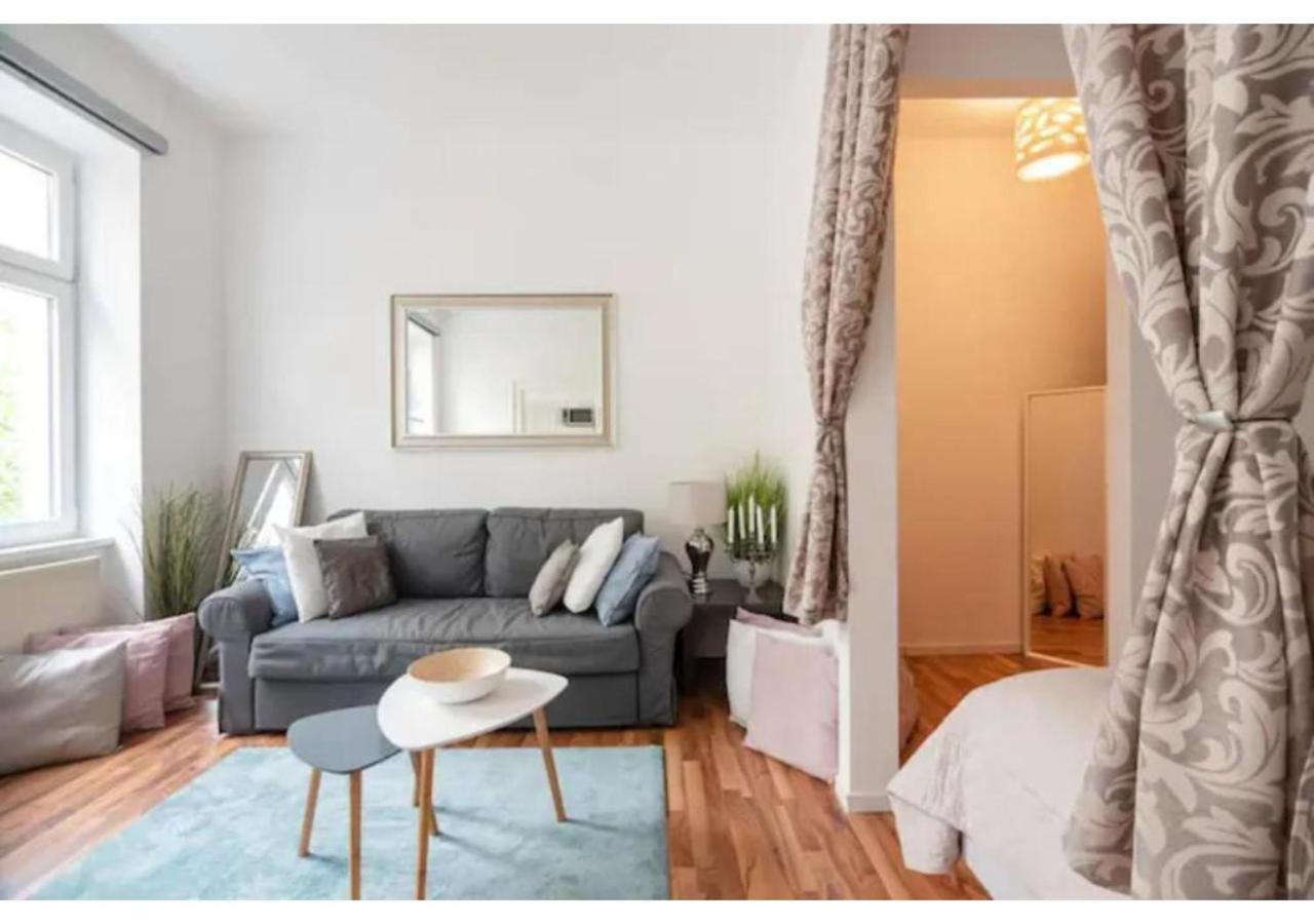 Luxurious And Bright, 5 Min To City Center Apartment Vienna Exterior photo