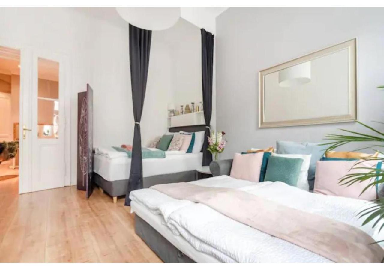 Luxurious And Bright, 5 Min To City Center Apartment Vienna Exterior photo