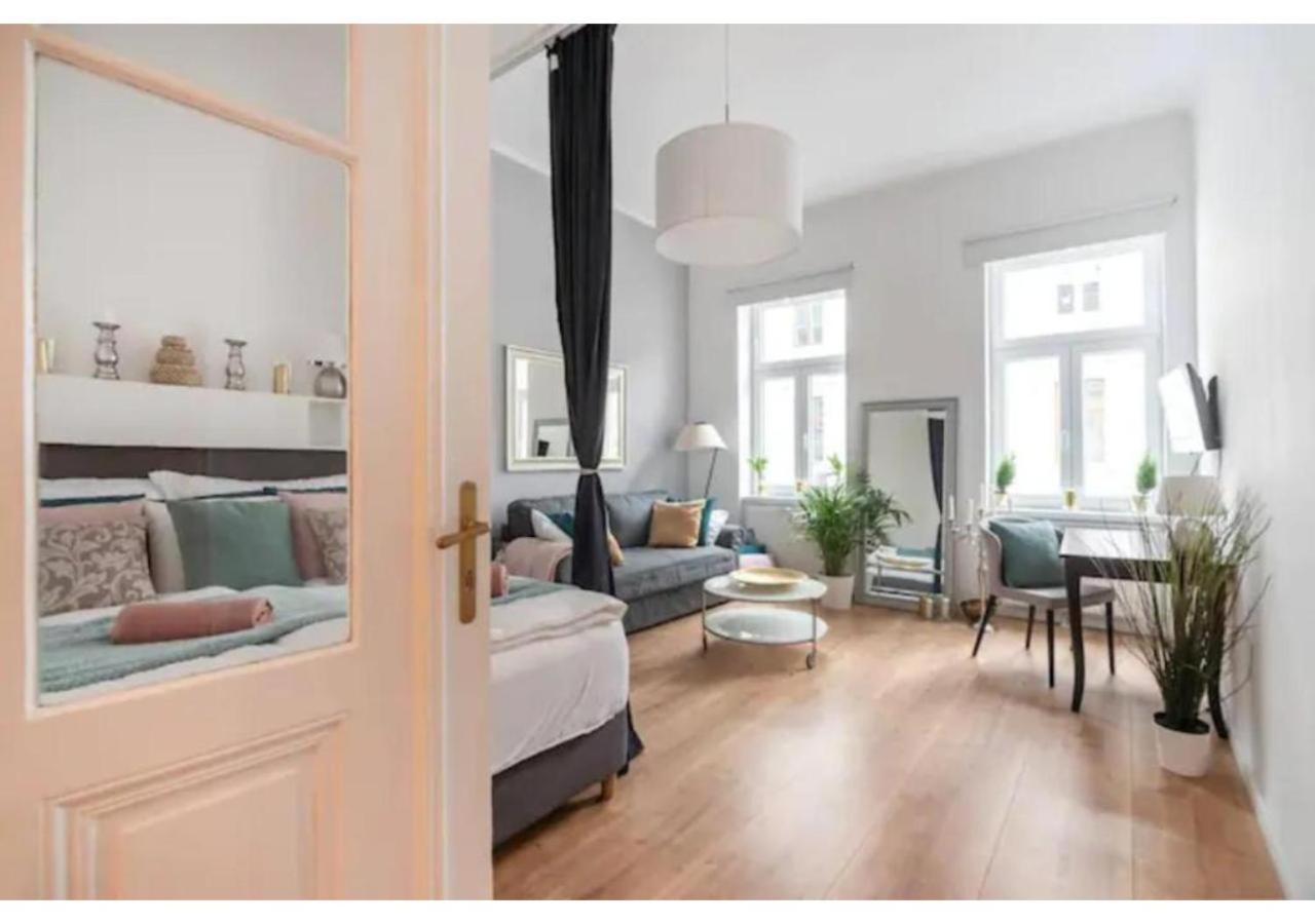 Luxurious And Bright, 5 Min To City Center Apartment Vienna Exterior photo
