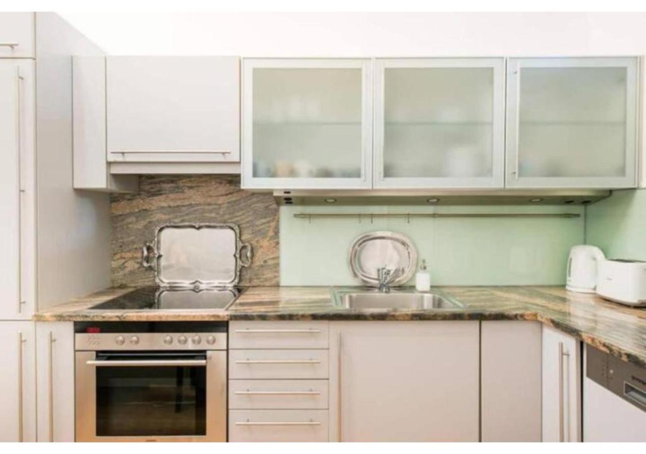 Luxurious And Bright, 5 Min To City Center Apartment Vienna Exterior photo